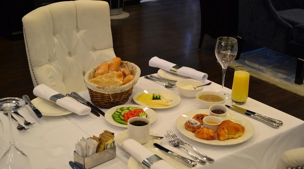 더 가브리엘 카이로 객실 사진 A typical breakfast