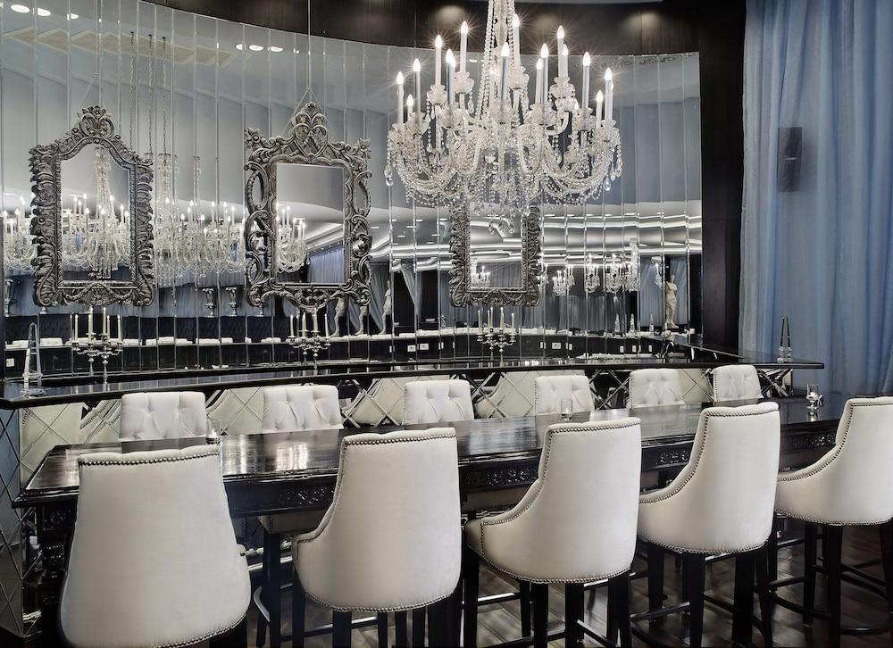더 가브리엘 카이로 외부 사진 The bar at the SLS Las Vegas