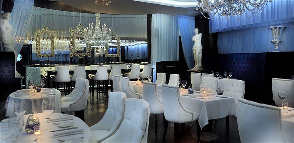더 가브리엘 카이로 외부 사진 Interior of the restaurant