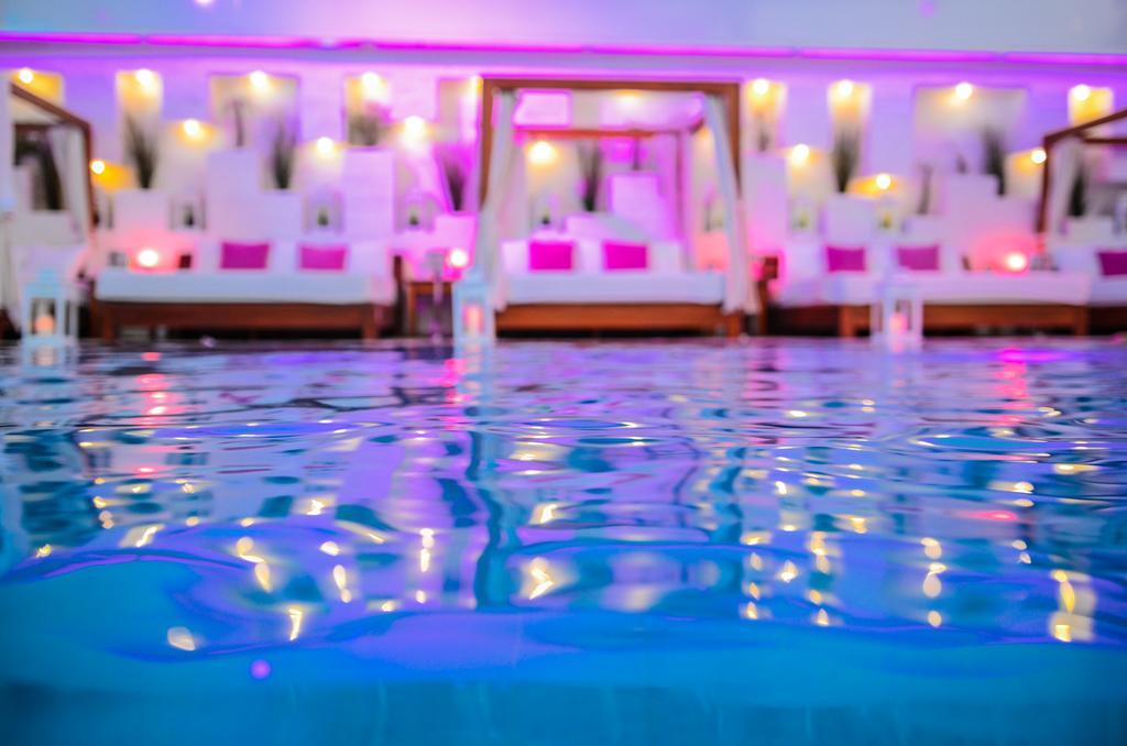 더 가브리엘 카이로 외부 사진 The pool at the hotel